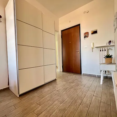 アパート H11 La Casa Di Dolly - Centro