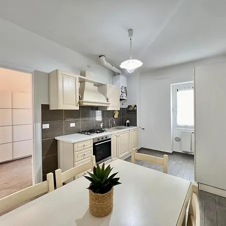 Apartmán H11 La Casa Di Dolly - Centro *